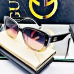 <br> GUCCI SUNGLASS Color Negro