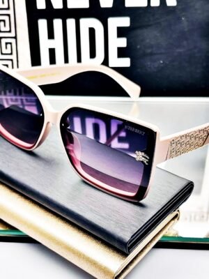 <br> BURBERRY SUNGLASS FASHION E2596 Color rosado