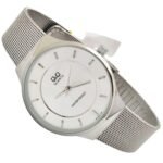 <br> SUMERGIBLE Q&Q MALLA D4552 Mujer. Color Plateado.