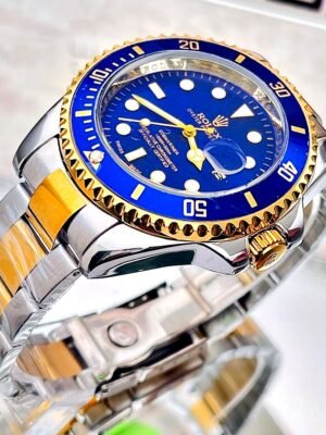 ROLEX SUBMARINER. Hombre. Bicolor Fondo Azul.