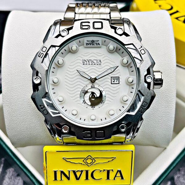 INVICTA CLASSIC EDITION. Hombre. Plateado.