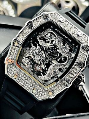 RICHARD MILLE GEMAS DRAGON. Hombre. Negro- Plateado.
