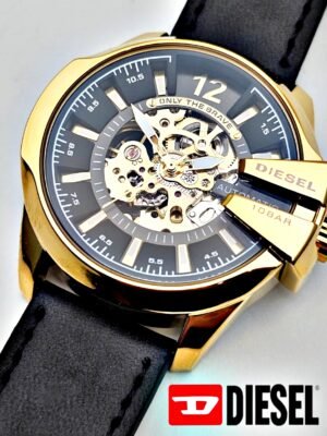 DIESEL AUTOMATICO CUERO. Hombre. Negro Dorado.