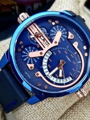 DIESEL 2 HORAS. Hombre. Azul.