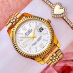 ROLEX PRESIDENCIAL. Mujer. Dorado Fondo Blanco.