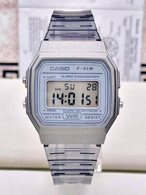 CASIO RETRO SILICONA. Mujer. Gris.