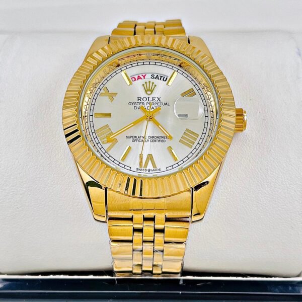 ROLEX PRESIDENCIAL NUMEROS ROMANOS. Hombre. Dorado Fondo Blanco.